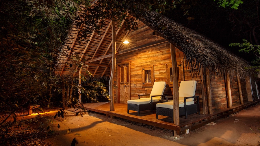 Aliya Resort & Spa