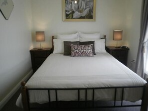 ทีวี 50 นิ้ว พร้อมช่องดิจิตอล, เครื่องเล่นดีวีดี