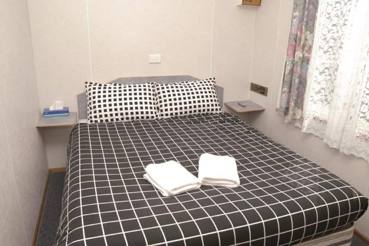 Casa de campo conforto, 2 quartos, para não fumantes | Escrivaninha, espaço de trabalho para notebook, berços (sobretaxa)