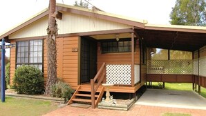 Unclassified image, 4 of 33, button - Smugglers Cove Holiday Village (Forster)