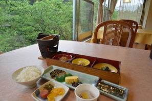 Food and drink - Shin Kabakawa Kanko Hotel (Takamatsu)