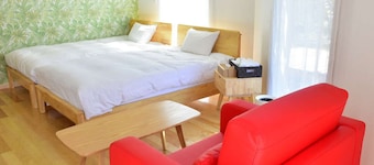 Petit Hotel Izu Shaboten Village