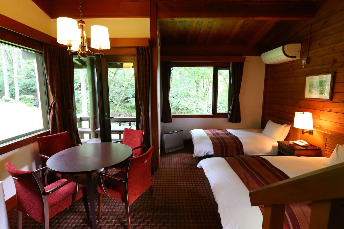 standard cottage, non smoking | 1 bedroom, in-room safe, desk, cots/infant beds