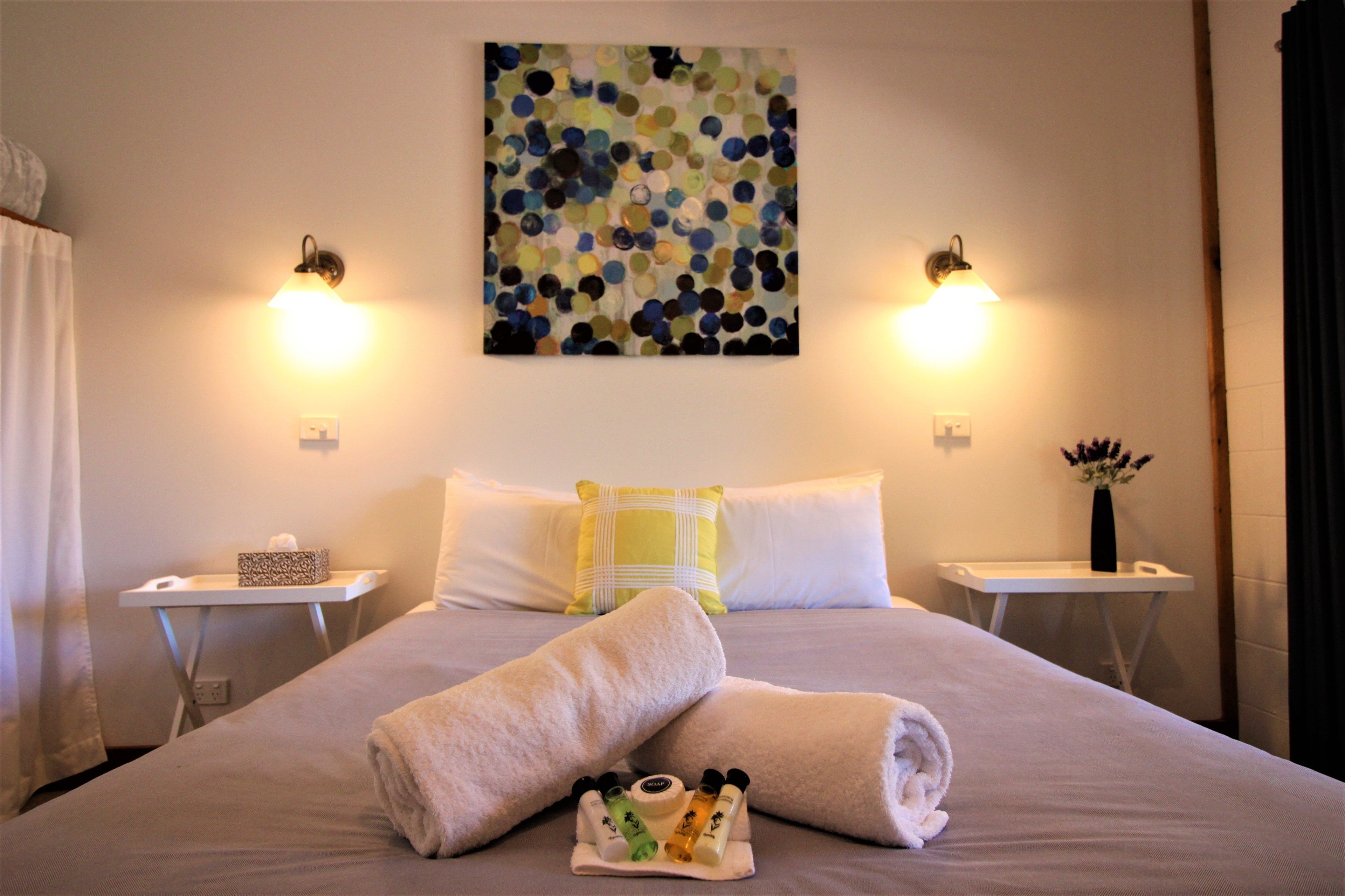 Woodlane Cottages — image 7