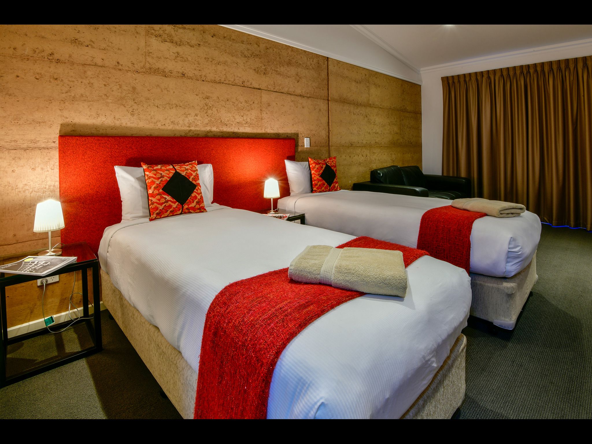 Deluxe Twin Room