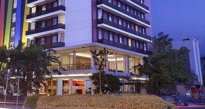 Amaris Hotel Embong Malang - Surabaya