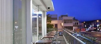 Amaris Hotel Embong Malang - Surabaya