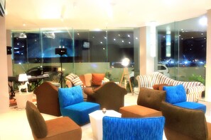 Sala de estar en el lobby