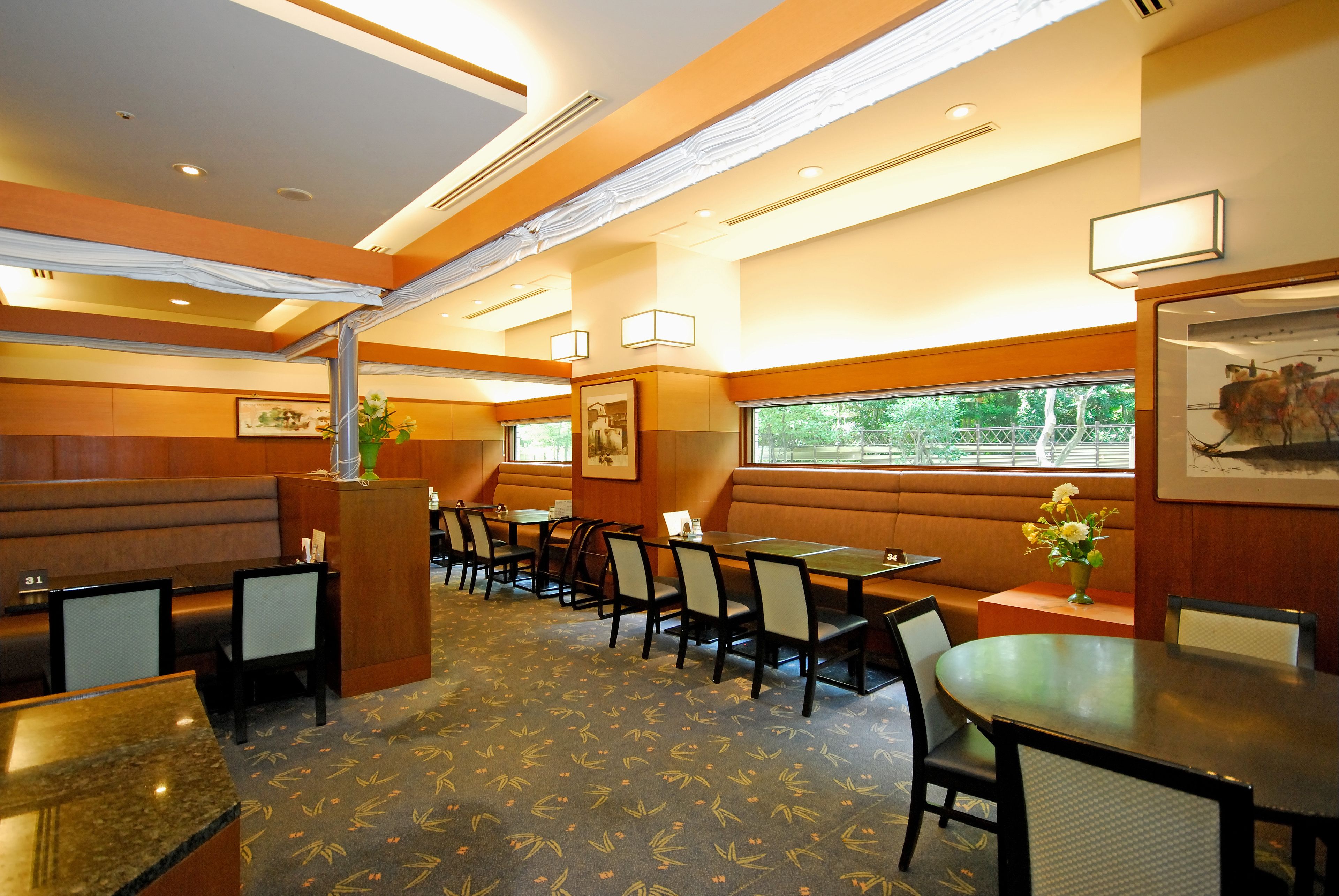 2 restaurants, chinese cuisine