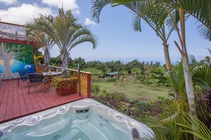 Manta Ray Suite, 1 King Bed, Private Bathroom, Lanai | Terrace/patio - Banyan Tree Sanctuary (Kailua-Kona)