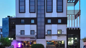 Fachada da propriedade