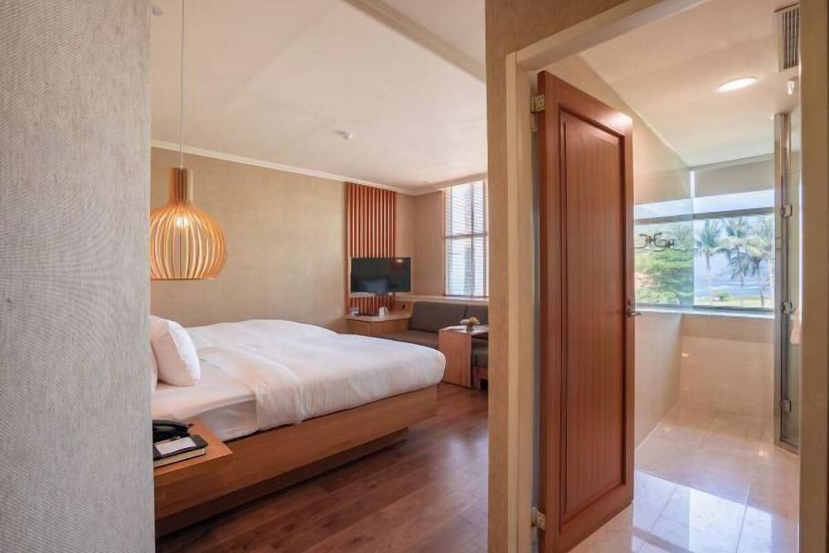 Down duvets, blackout curtains, soundproofing, free cots/infant beds