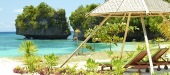 Amun Ini Beach Resort & Spa