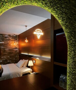 Deluxe Quadruple Room (Breakfast included) | Premium bedding, pillow-top beds, free minibar, in-room safe - Friendly DH Naissance Hotel by Mindrum Group (Seoul)