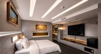 Friendly DH Naissance Hotel by Mindrum Group