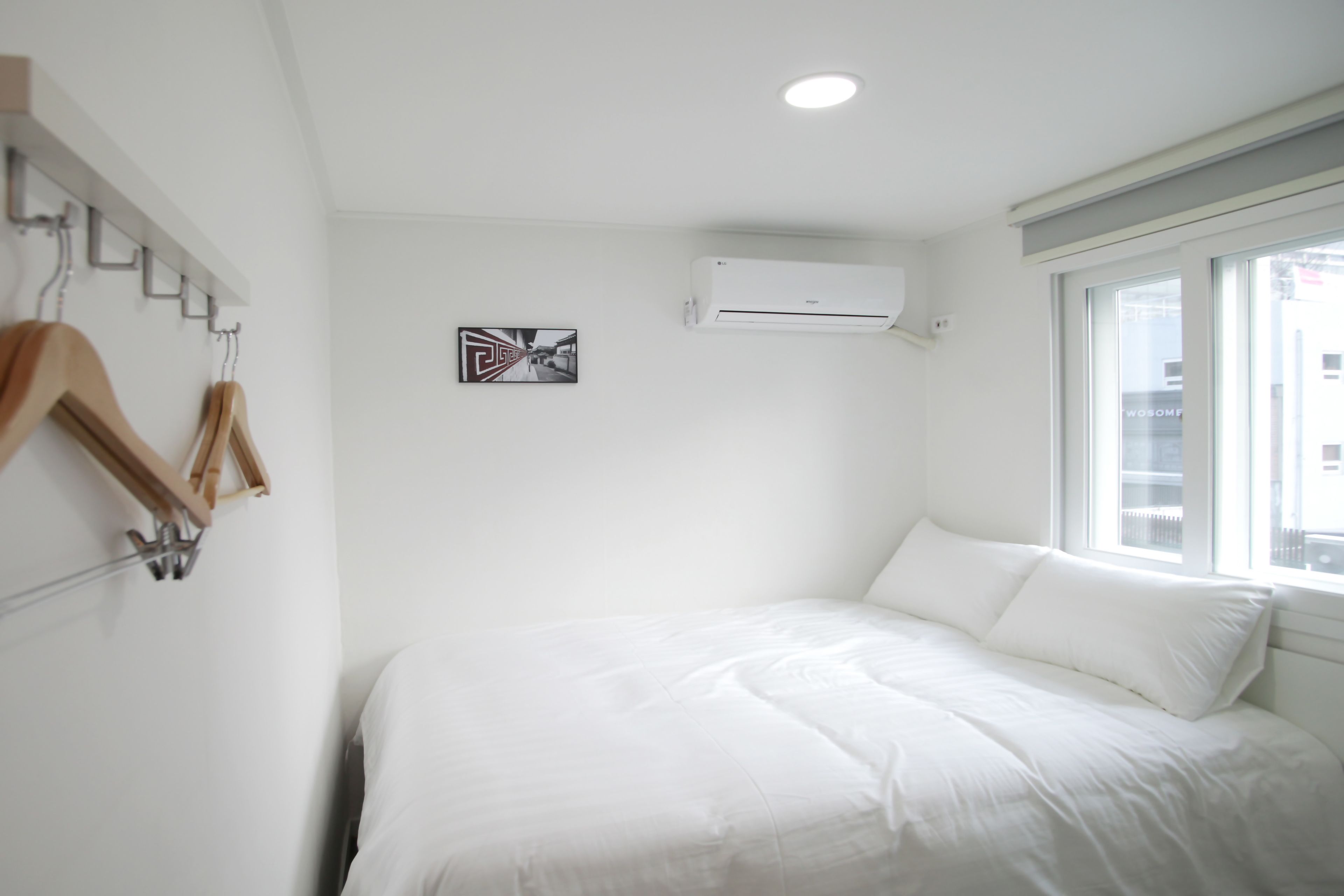 Double Room | Blackout drapes, soundproofing, free WiFi, bed sheets