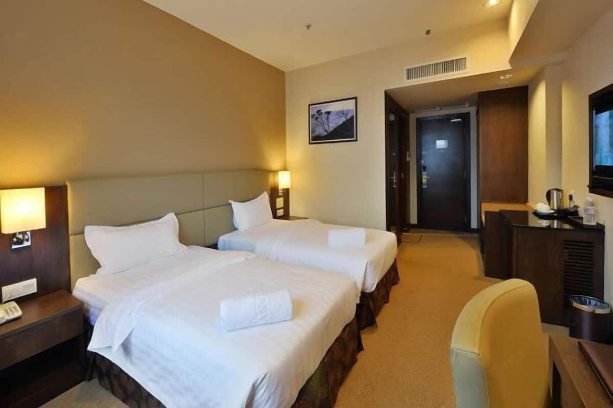 Minibar, in-room safe, desk, blackout drapes