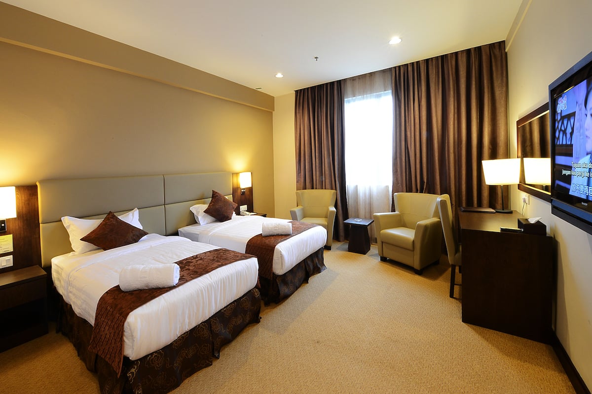 Executive Room, 2 Single Beds, Non Smoking, City View