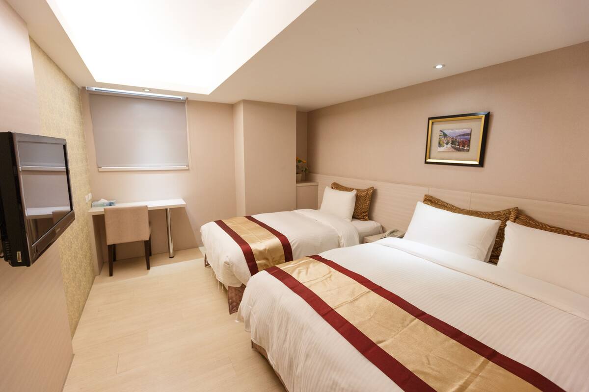 Dreibettzimmer | Daunenbettdecken, kostenloses WLAN
