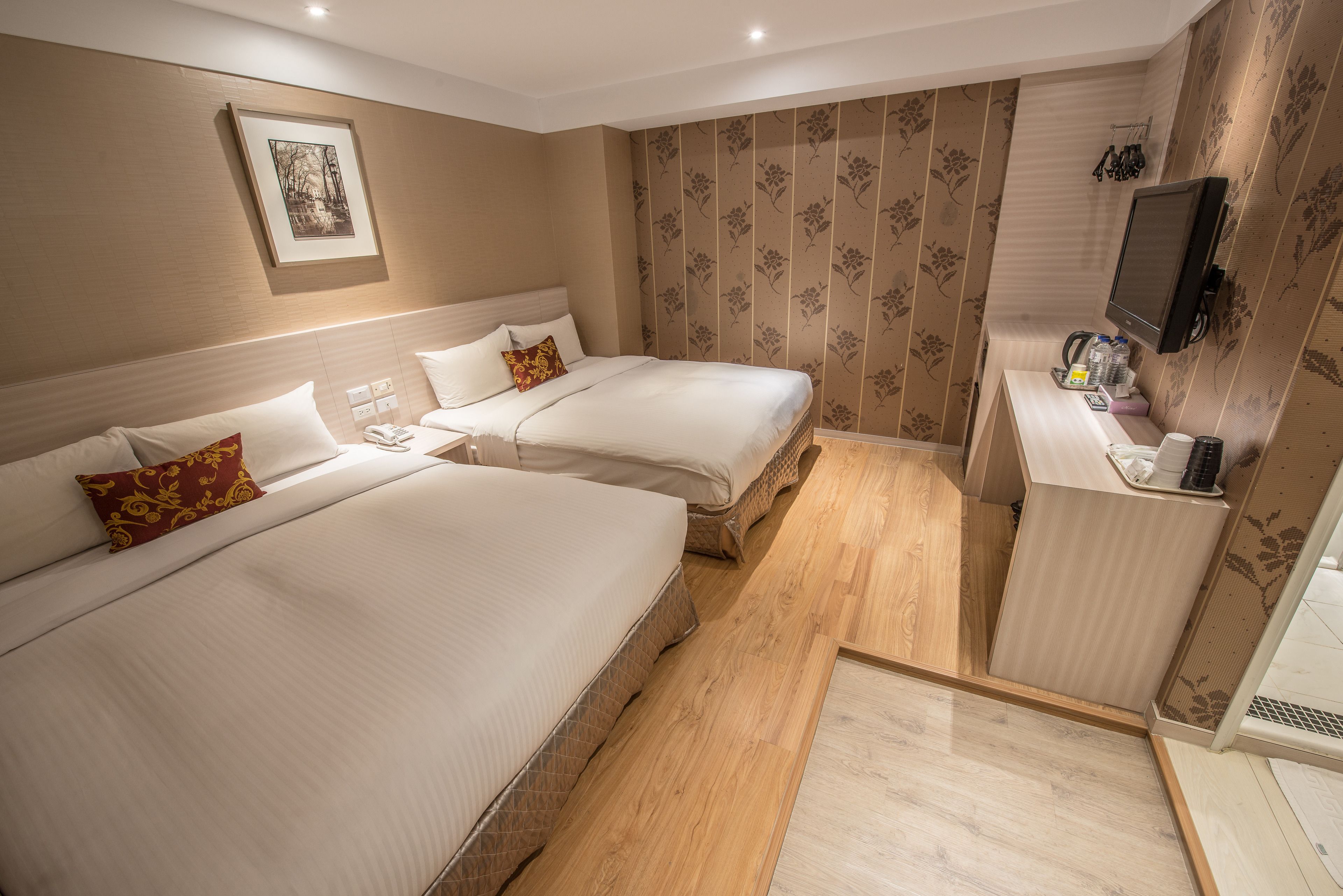 down duvets, desk, iron/ironing board, free wifi