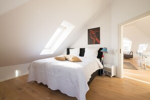 Deluxe Villa | Frette Italian sheets, premium bedding, down comforters - GL Apartmenthouse (Wiesbaden)