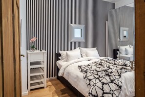 コンフォート アパートメント 1 ベッドルーム 禁煙 ガーデンビュー | イタリアのフレッテ製シーツ、高級寝具、羽毛の掛け布団、低反発ベッド