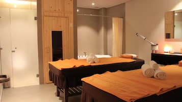 Couples treatment room(s), body treatments
