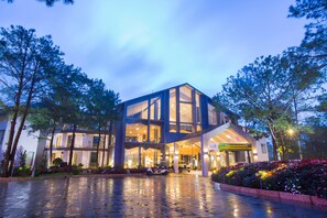 Exterior - Terracotta Hotel & Resort Dalat (Da Lat)