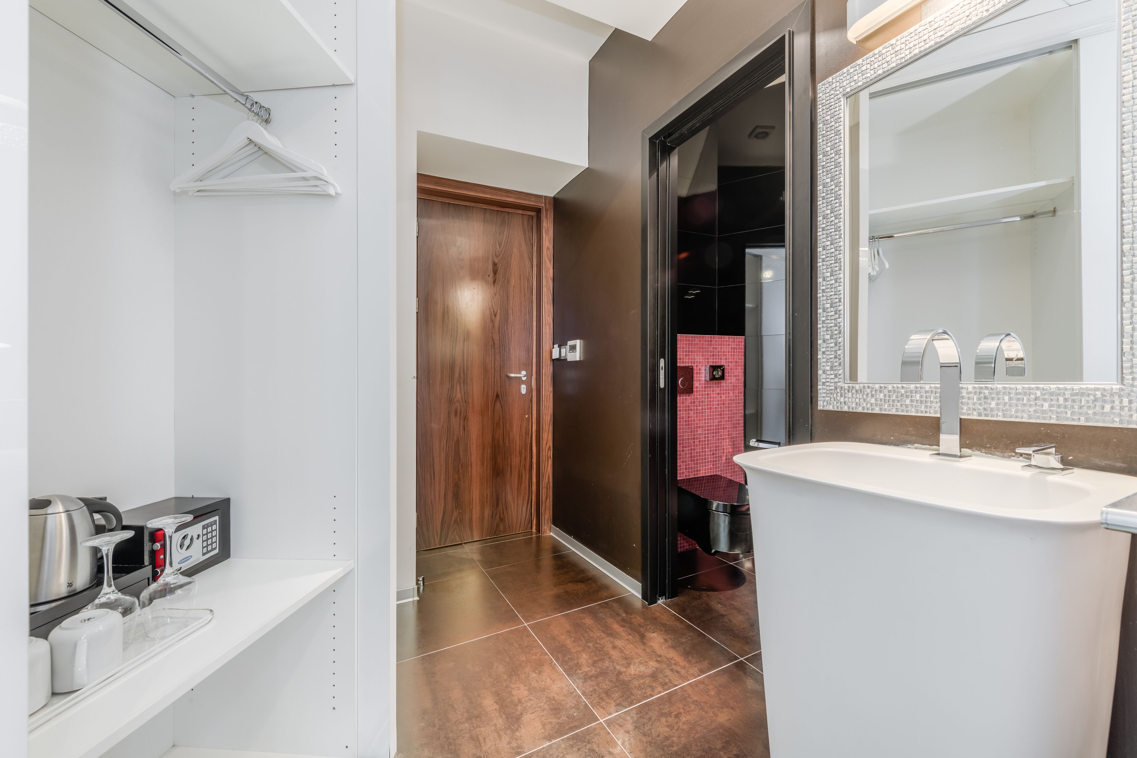 Photo - Starlight Luxury Rooms
