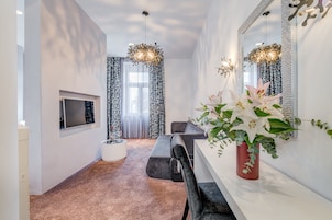 Deluxe Double Room & Extra Sofa Bed, City View | Premium bedding, Select Comfort beds, in-room safe, desk