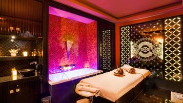 Sauna, hammam, hammam, soins corporels, massages aux pierres chaudes