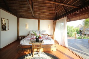 Jungle Villa with private 24-hour butler and Jacuzzi | Terrasse/Patio
