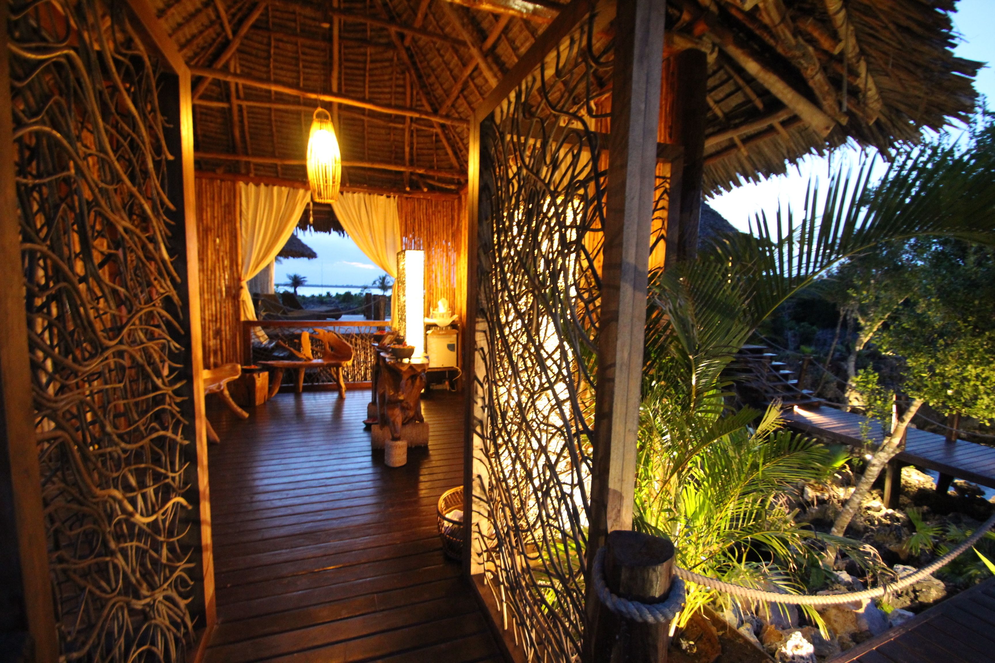 couples treatment room(s), body treatments, aromatherapy