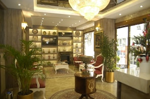 Lobby sitting area - Comfort Elite Hotel Sultanahmet (Istanbul)