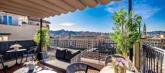 Palazzo Alfieri Residenza d’epoca – Alfieri Collezione