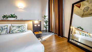 Suite, River View (Prestige)