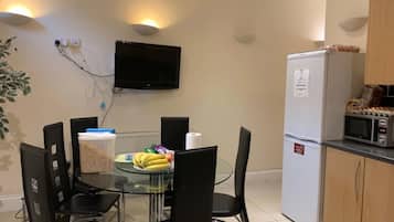 Alat memasak/pinggan mangkuk/perkakas dapur