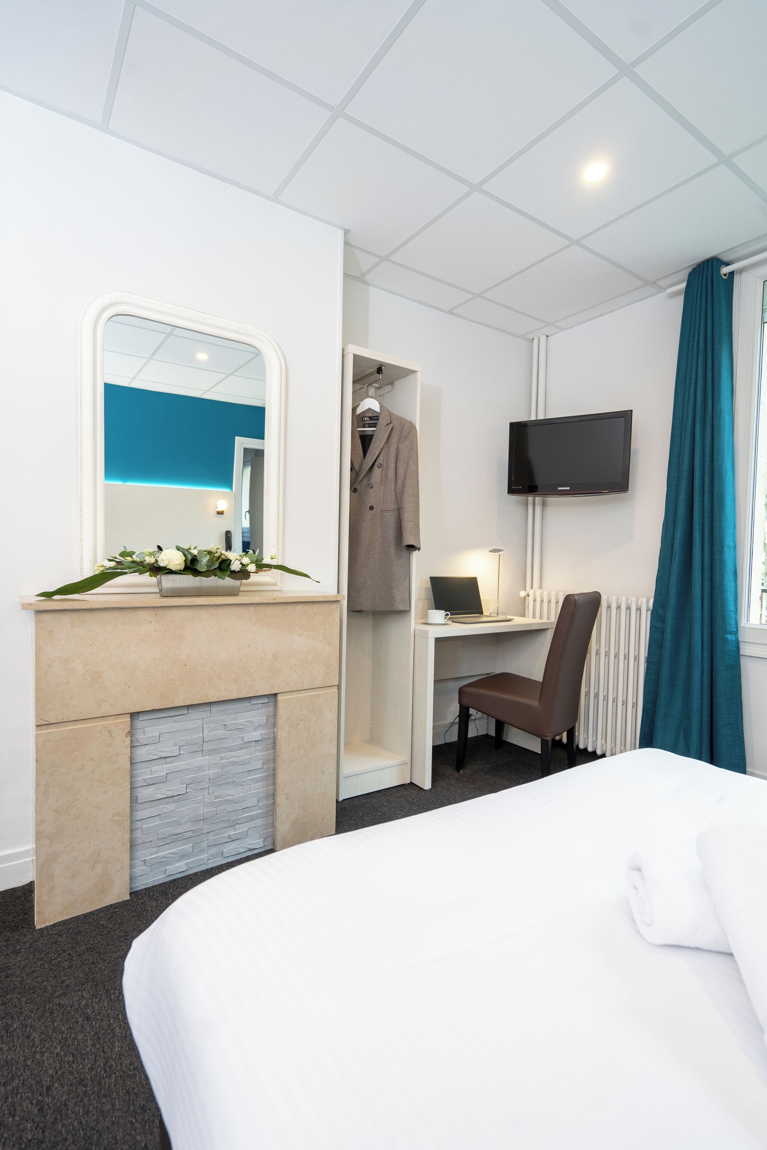 Foto - Logis Hotel Du Chateau