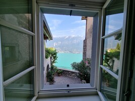 Suite junior, vistas al lago | Vistas desde la habitación
