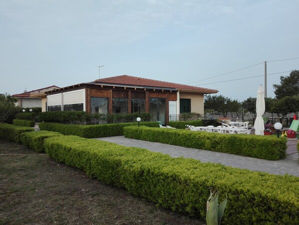 Outdoor banquet area