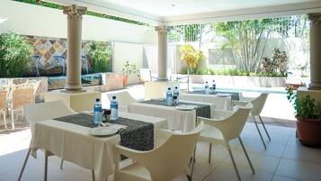 ๋งค์ผ ์ฃผ๋ฌธ ์๋ฆฌ ๋ฌด๋ฃ ์์นจ ์์ฌ ํฌํจ