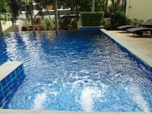 Outdoor pool - Paddy's Palms Resort (Ko Chang)