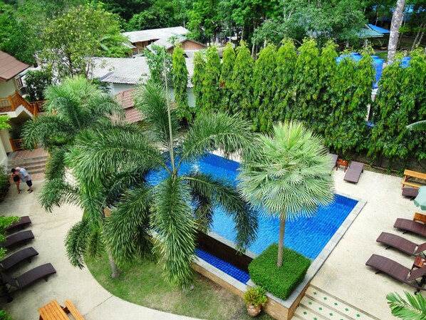Apartment, Kitchenette, Poolside | Pool | Outdoor pool - Paddy's Palms Resort (Ko Chang)