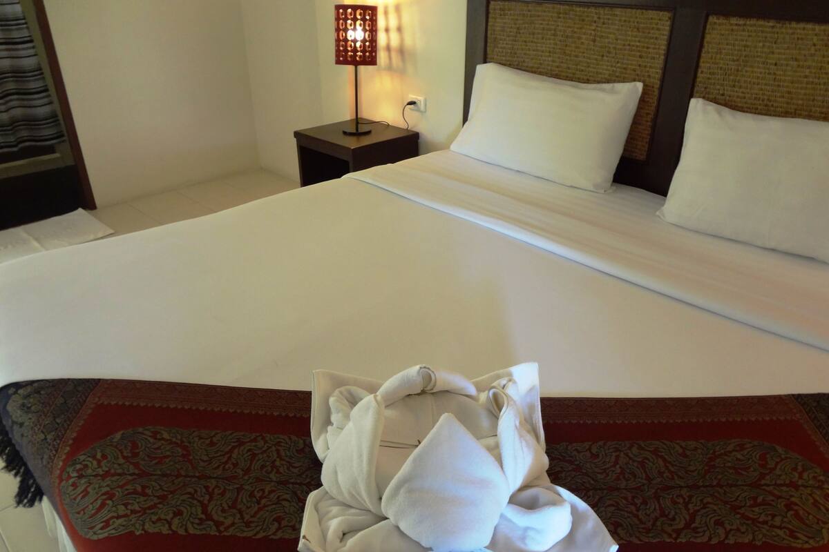 Deluxe Room | In-room safe, free WiFi