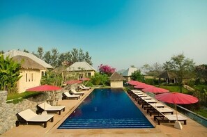 Outdoor pool - Villa Khao Phaengma (Wang Nam Khiao)