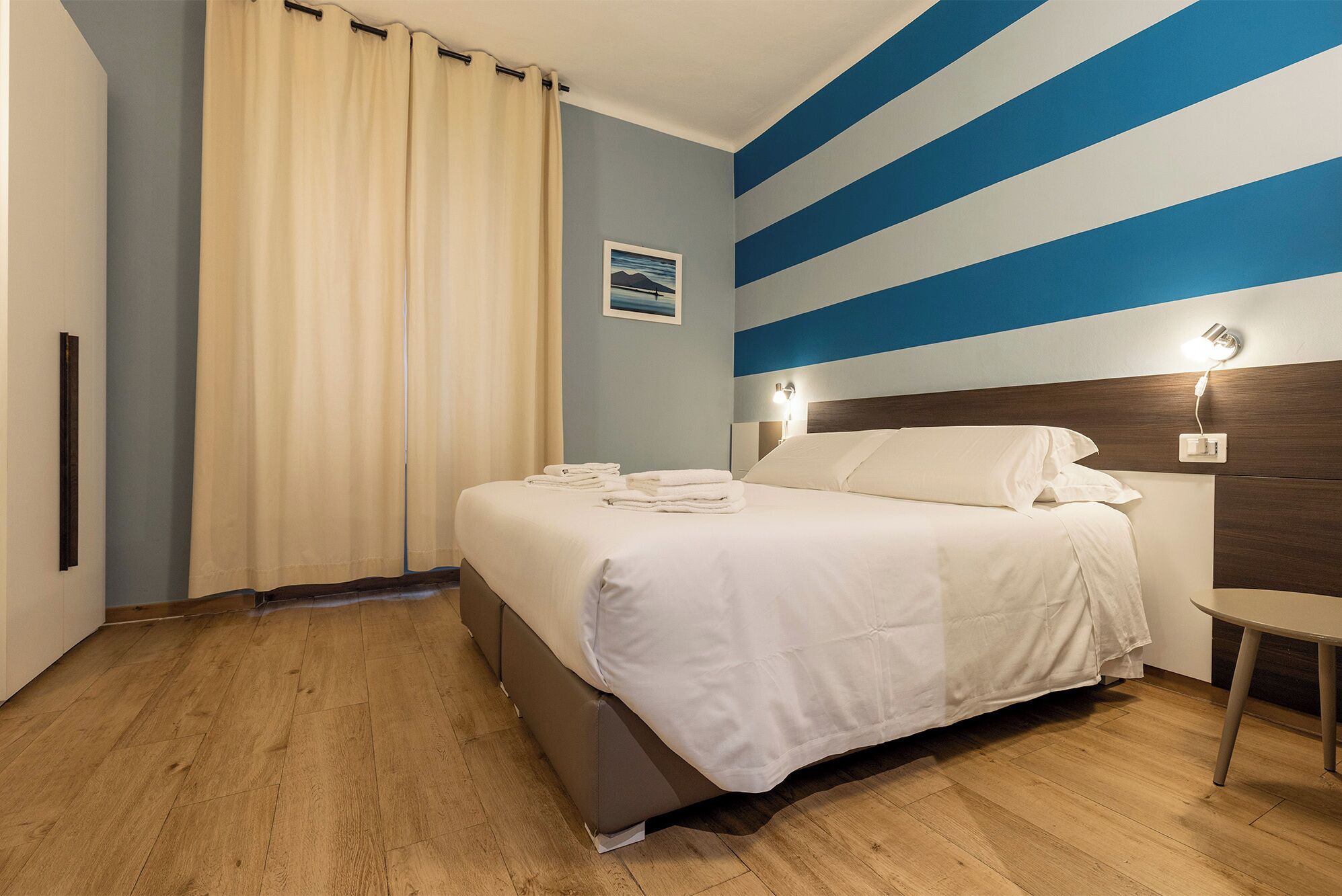 Double Room, 1 Queen Bed, Non Smoking, Private Bathroom | 1 bedroom, Egyptian cotton sheets, hypo-allergenic bedding