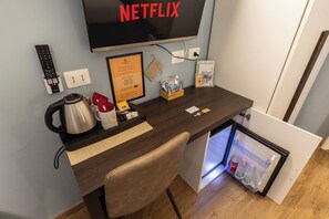 Doppelzimmer, 1 Queen-Bett, Nichtraucher, eigenes Bad | Minibar