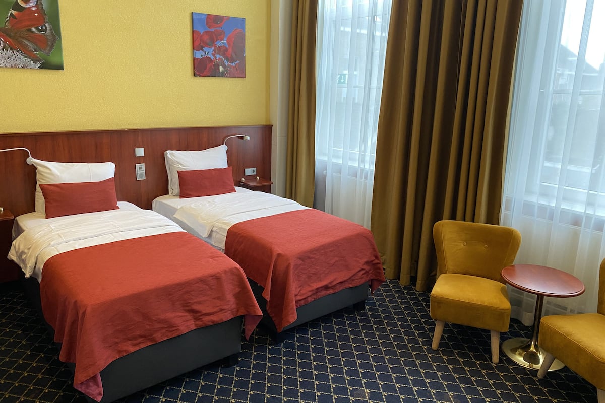 Superior-Zweibettzimmer | 1 Schlafzimmer, Schreibtisch, Verdunkelungsvorhänge, kostenloses WLAN