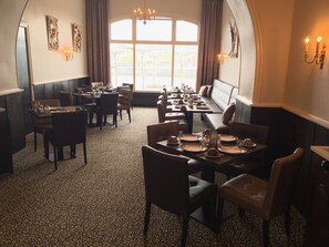 Daily buffet breakfast (EUR 17 per person)