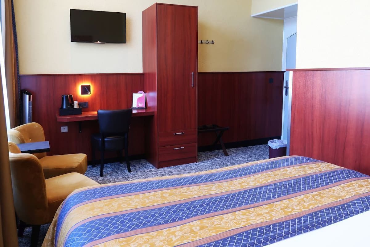 Comfort-Doppelzimmer | 1 Schlafzimmer, Schreibtisch, Verdunkelungsvorhänge, kostenloses WLAN